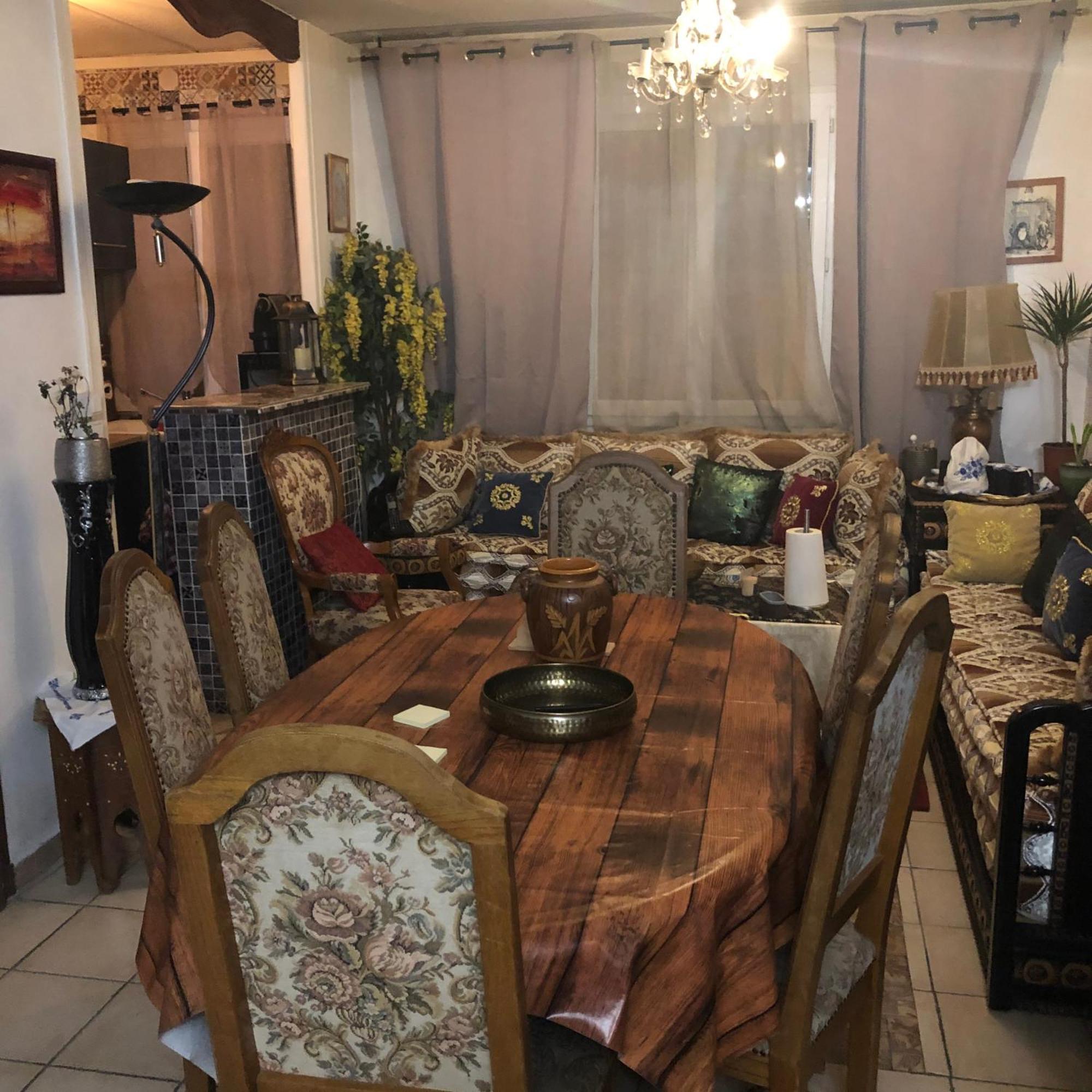 Laila Apartamento Creil Exterior foto